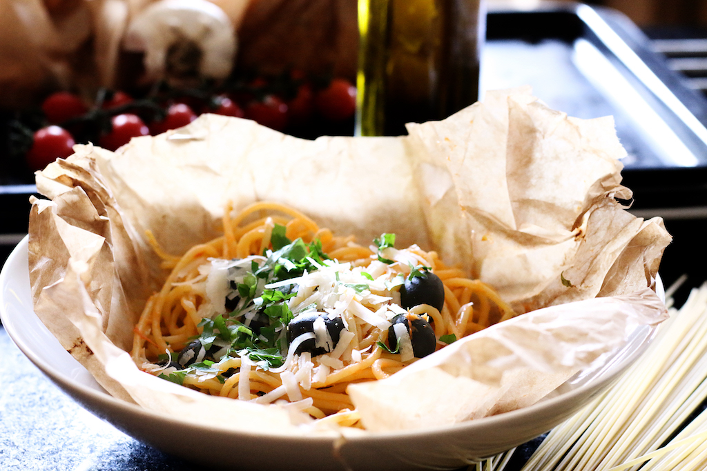 Spaghetti al cartoccio – The Nosey Chef