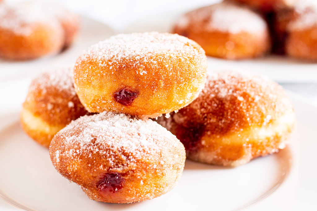 jam-doughnuts-the-nosey-chef